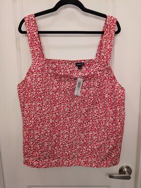 Torrid NWT Womens 1 1X Red Floral Square Neck Sleeveless Tank Top Cami Blouse